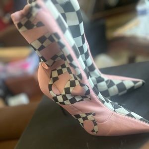 Versace versus collection pointy toe bootz women size 37 (7)